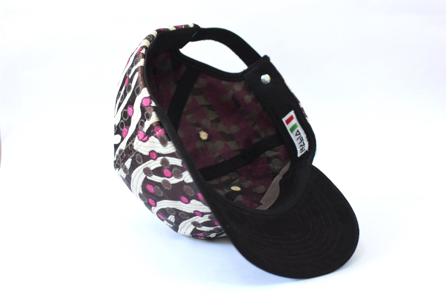 Vasto Six Panel Hat
