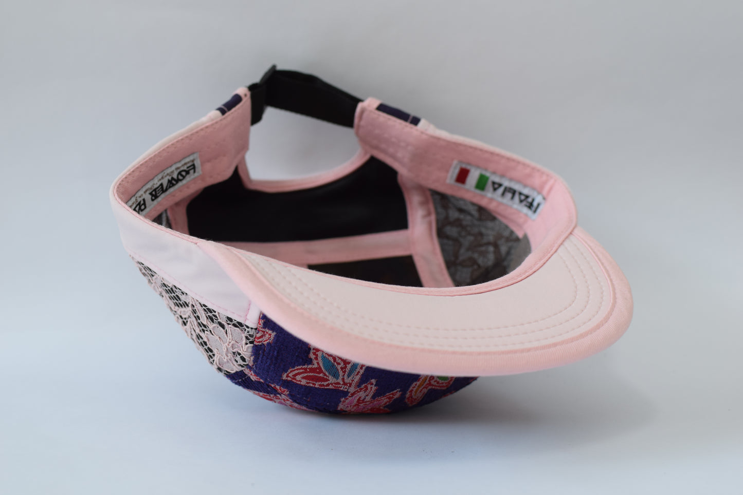 Isernia Eight Panel Sport Hat (sb)