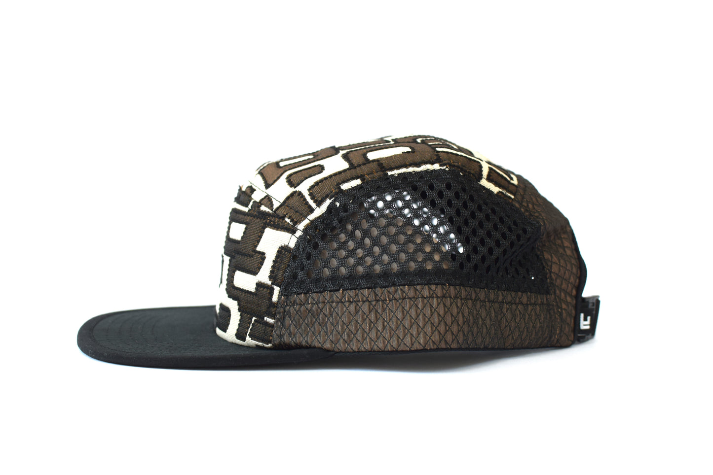 Ostiglia Eight Panel Sport Hat