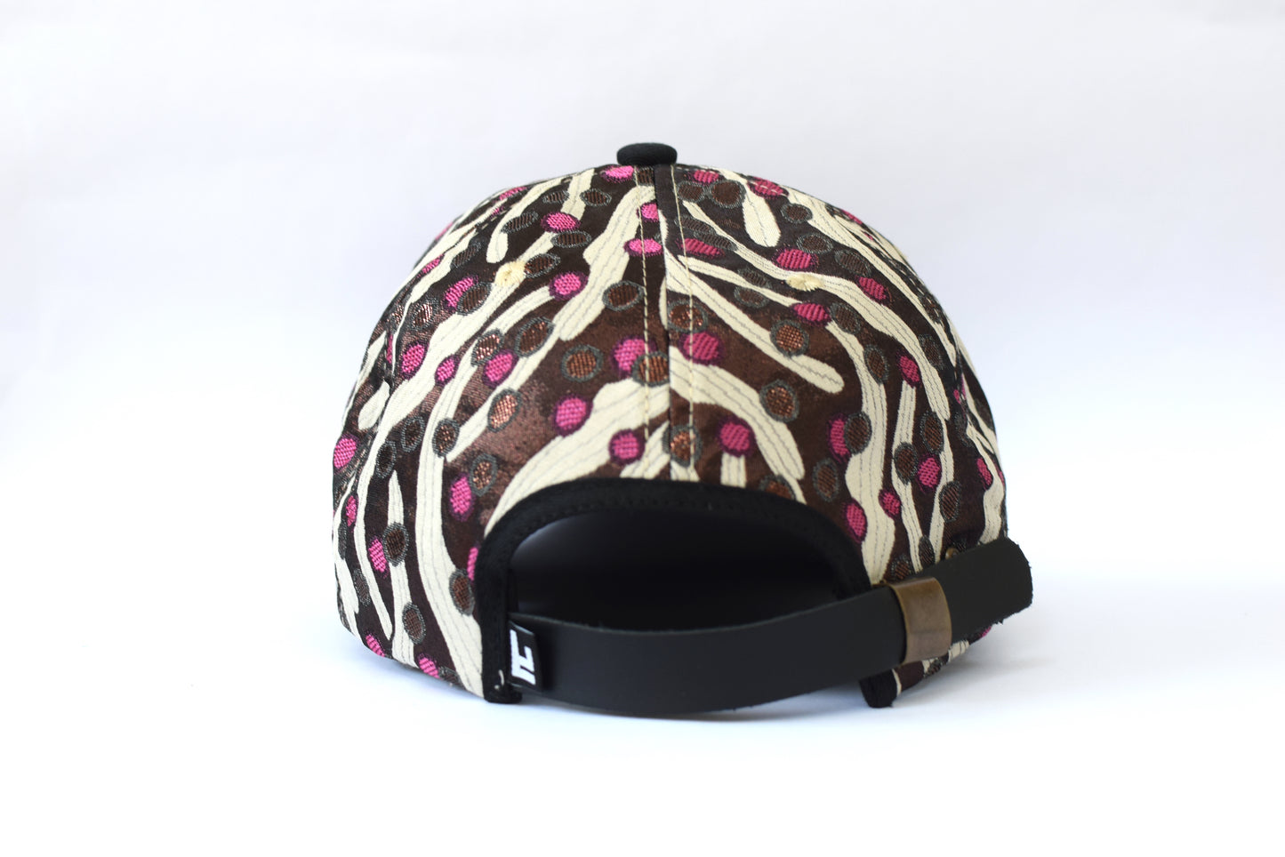 Vasto Six Panel Hat