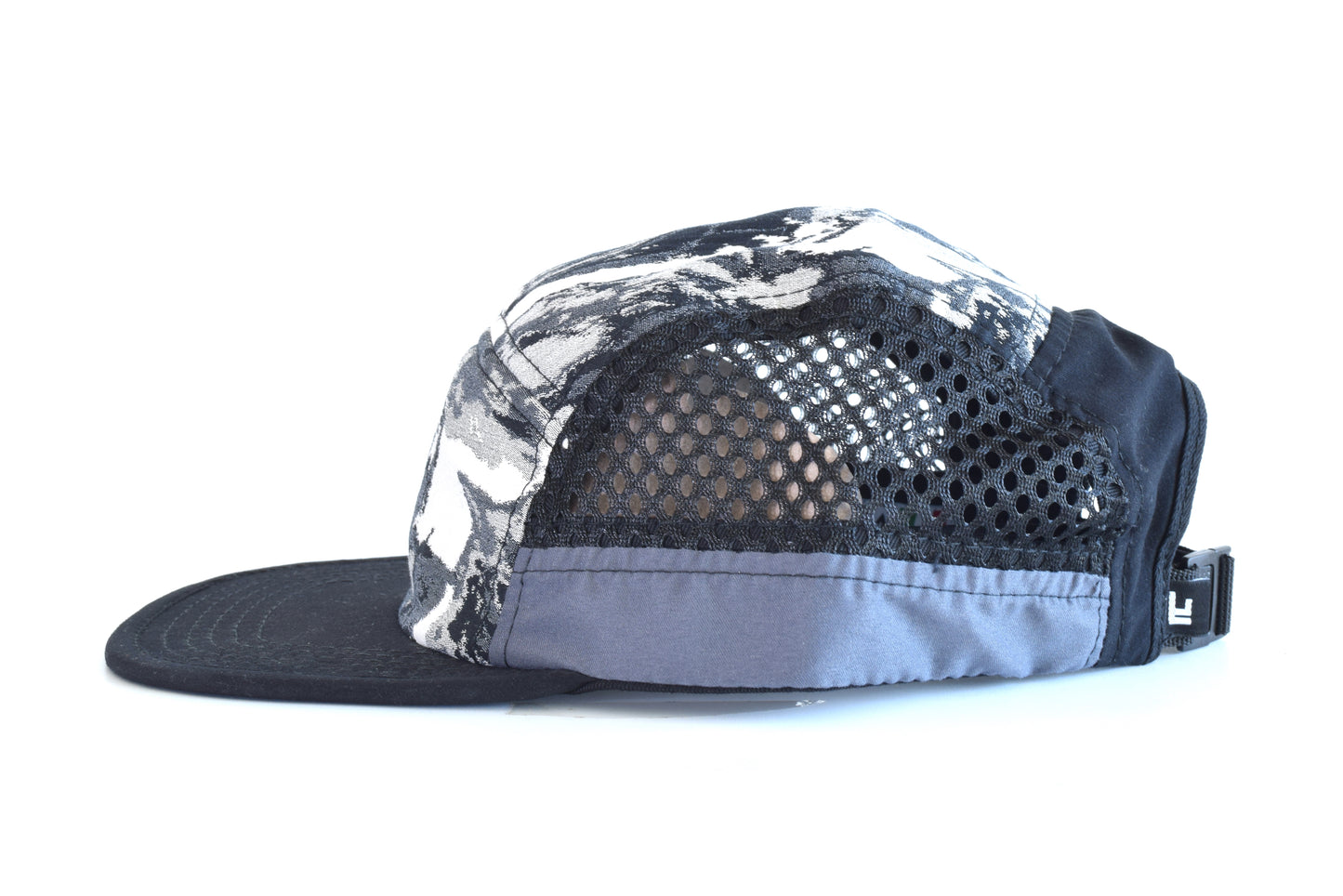 Follonica Eight Panel Sport Hat